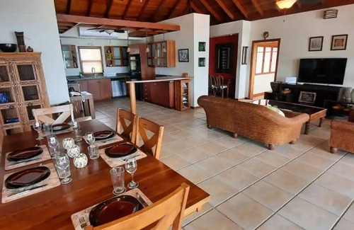 Bacolet Villa | CAHAYA VILLA, Luxury 3 bedroom, Ocean View