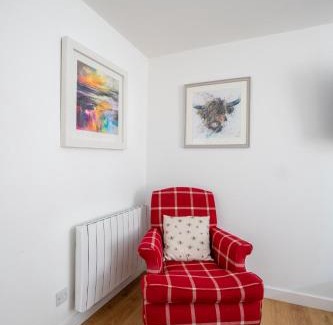 Ballater House | Cairnie Cottage