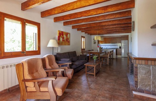 Sagas Cottage | Cal Colom, rural house one hour and a quarter from Barcelona