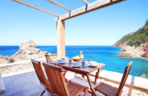 Estellencs House | Cala Estellencs House with breathtaking sea views