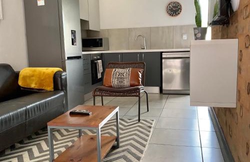 Menlo Park Apartment | CALDESMO Private Apartment