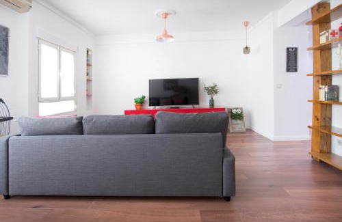 Guindalera Apartment | Calle de Coslada, 16