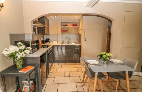 Ashbourne Cottage | Callow Cottages