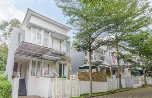 Lawang Villa | Calma Edelweiss Villa Lawang Malang