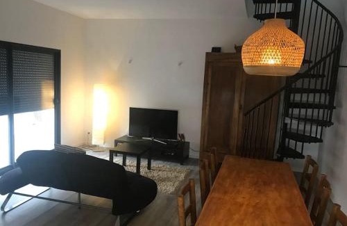 Laudun Villa | Calme, confort et espace dans villa d’architecte