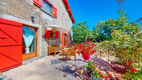 Voiteur Villa | Calme et chaleureux gîte de campagne.