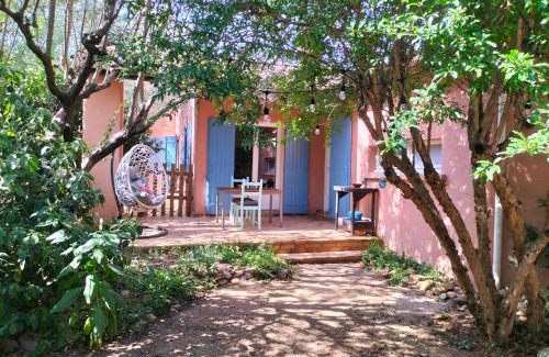 Morieres-les-Avignon House | Calme et Intimité proche Avignon Piscine options au choix privée ou partagée de juin à octobre