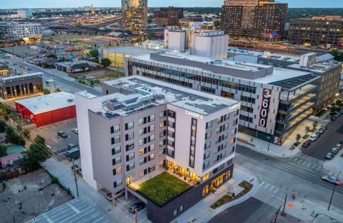 River North Art District Hotel | Cambria Hotel Denver Downtown RiNo