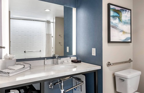 Orlando Hotel | Cambria Hotel Orlando Airport