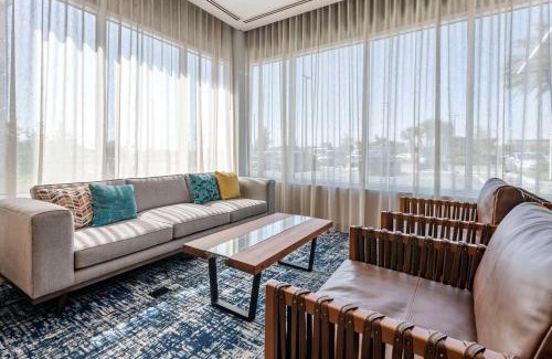 Orlando Hotel | Cambria Hotel Orlando Airport