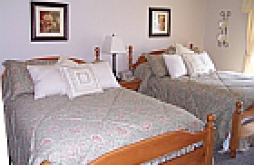 Clarks Summit Bed & Breakfast | Camelot Restaurant & Inn