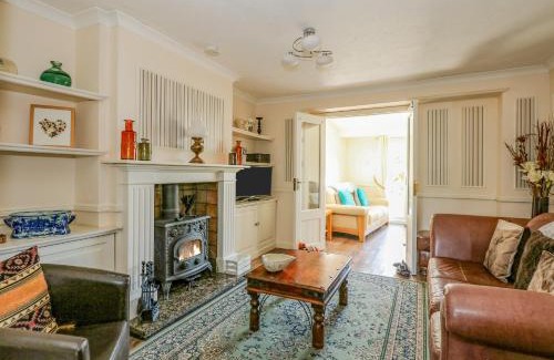 Swaffham House | Cameron's Cottage
