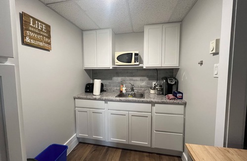 Shoal Harbour Apartment | Camia Inn- Newly renovated apartment in Clarenville, NL