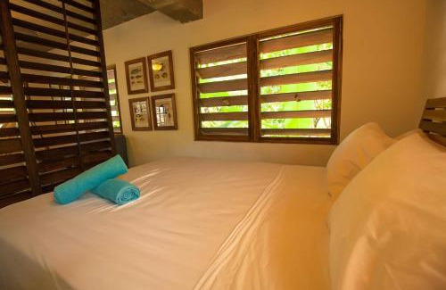 Camp Bay Hotel | Camp Bay Lodge