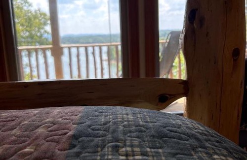 Cassville House | Camp Fisher Cottage