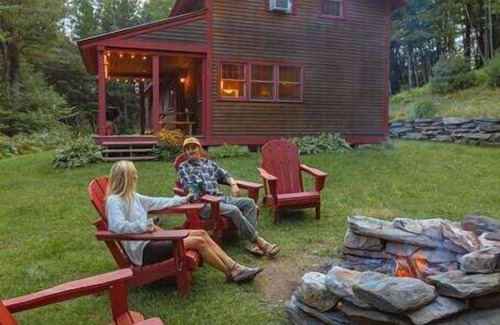 Belmont Cabin | Camp Mt. Holly - modern cabin by Okemo & Ludlow
