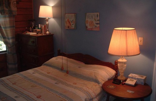 Valona House | Camp Nina Log House