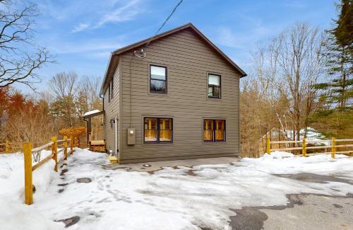 Bolton Landing House | Camp Ridgewood Home and Cottage