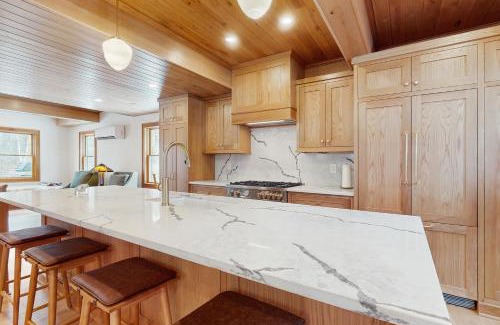 Bolton Landing House | Camp Ridgewood Home and Cottage