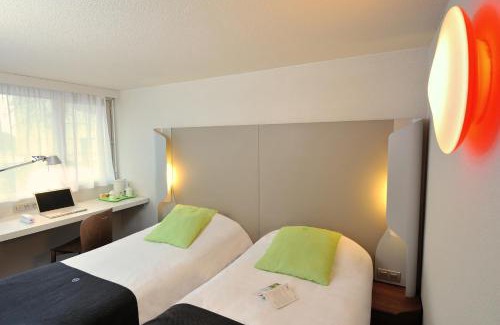 Saint-Laurent-de-Mure Hotel | Campanile Lyon Est Aéroport Saint Exupery