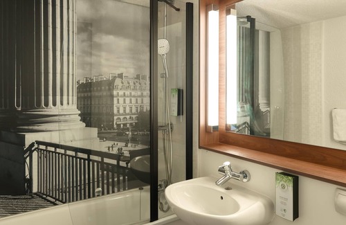 Meaux Hotel | Campanile Meaux