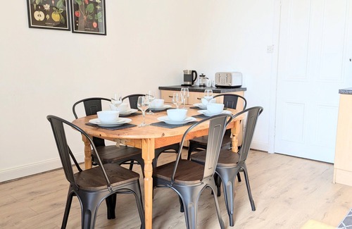Campbeltown Apartment | Campbeltown Retreat.