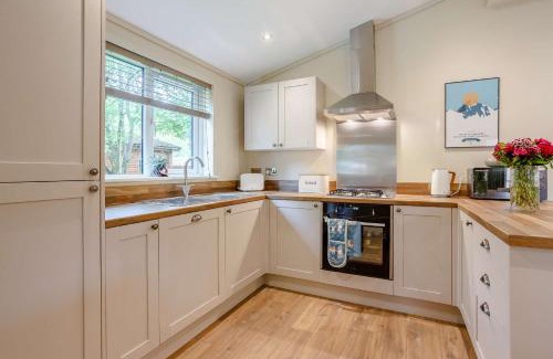 Churchill House | Campden Lodge 1
