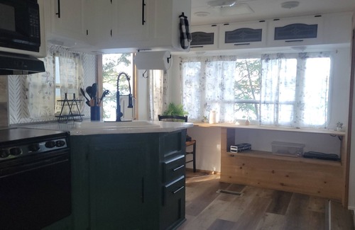 Lee House | Camper On the Water and ATV trails. Full utilities and appliances included