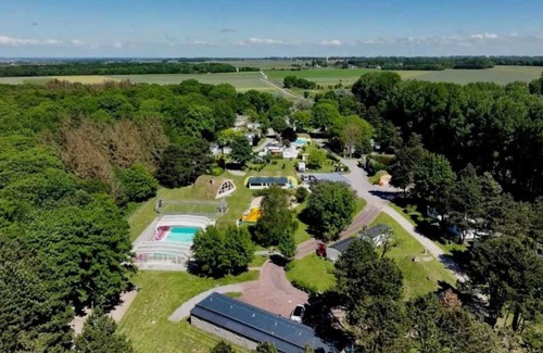 Mers-les-Bains House | Camping 3 étoiles - Piscine - ccbbhie