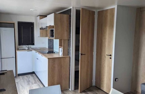 Calvisson House | Camping 3 étoiles - Parc aquatique - ccb00ih