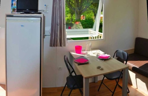 Pont-Scorff House | Camping 3 étoiles - Piscine - efcgag