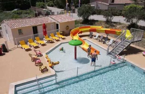 Saint Maime House | Camping 3 étoiles - Parc aquatique - eecfdh