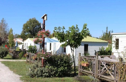 Verteillac House | Camping 3 étoiles - Piscine - ccbacfd