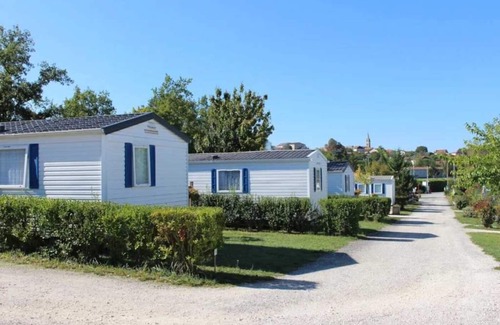 Verteillac House | Camping 3 étoiles - Piscine - ccbacfd