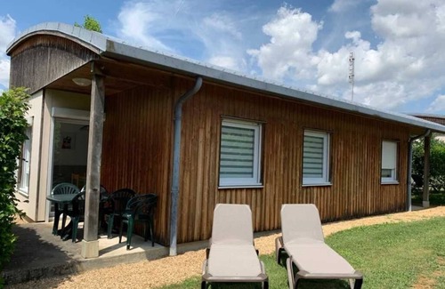 Cormatin House | Camping 3 étoiles - Piscine - ccaiddb