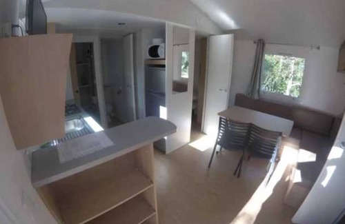 Bollene House | Camping 3 étoiles - Piscine - eehcia
