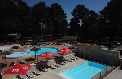 Bollene House | Camping 3 étoiles - Piscine - eehcia
