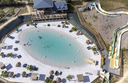Aubigny-les-Clouzeaux House | Camping 4 étoiles - Parc aquatique - ef0ac0