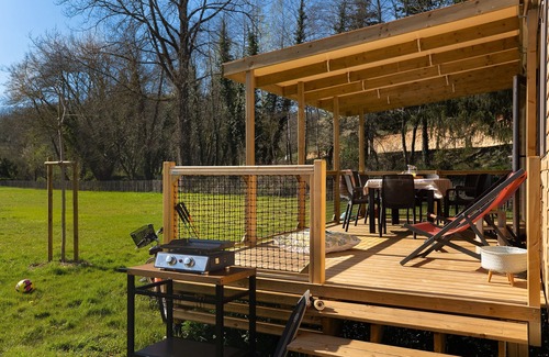Tamnies House | Camping 4* | Lac à 300m | Sarlat à 10 km