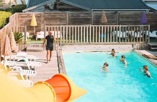 Surgeres House | Camping de la Gères * - Mobile home Andaro 32,50m2 - Suitable for people with reduced mobility 4 people