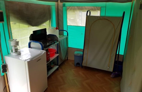 Bagnac-sur-Cele RV Rental | Camping Les Berges du Célé