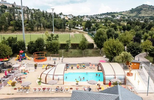 Severac-d'Aveyron House | Camping les Calquieres* - Mobile Home Cozy 4 rooms 6 people Air-conditioned