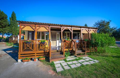 Stinjan Resort | Camping Media Mobile Homes in Brioni Sunny Camping
