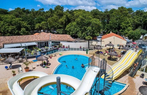Saint-Hilaire-de-Riez House | Campsite Flower Les Biches* - Coco Sweet 3 Rooms 4 People Without Toilet Blocks