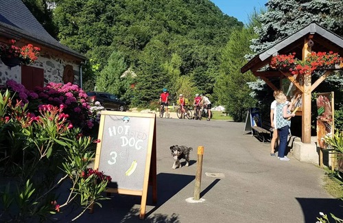 Lourdes House | Campsite La Forêt * - Cottage Suite - 2 bedrooms + living room 6 people