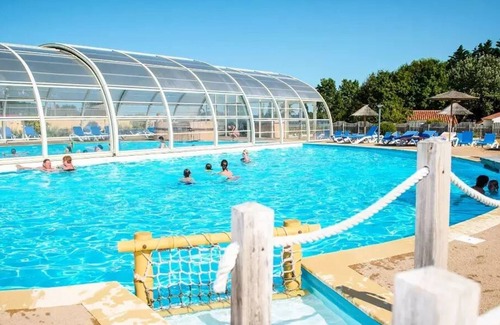 Givrand House | Campsite Le Domaine de Beaulieu* - Mobile home Caribbean TV 3 Rooms 4/5 People