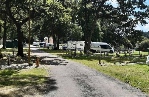 Bains-sur-Oust House | Campsite Le Plein Air Bainsois ** - Louisiane tent 1 room 2 adults + 2 children Without Sanitary