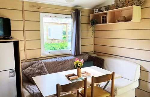 Mirepeisset House | Campsite Le Val de Cesse * - Mobile home WELCOME 27m2 - 2 bedrooms - TV - air conditioning - terrace - 4 people