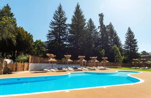 Saumane House | Campsite maeva Escapades du Château de l'Hom * - Cottage Comfort 5 Rooms 8/10 People Air-conditioned + TV