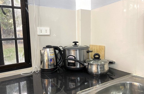 Virac House | Can Accommodate up to 10 Guests - Near Virac Airport